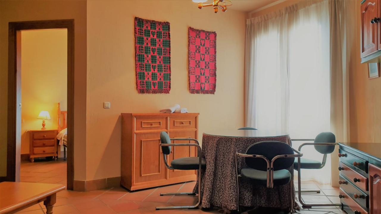 Todosierranevada Zona Baja -Plaza Principal-Junto A Los Telecabinas Σιέρρα Νεβάδα Εξωτερικό φωτογραφία