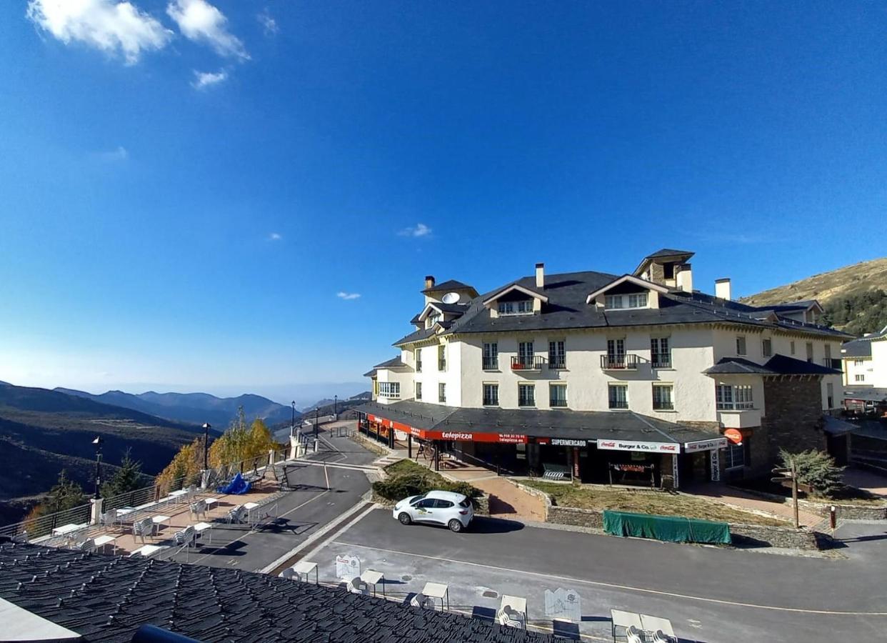 Todosierranevada Zona Baja -Plaza Principal-Junto A Los Telecabinas Σιέρρα Νεβάδα Εξωτερικό φωτογραφία